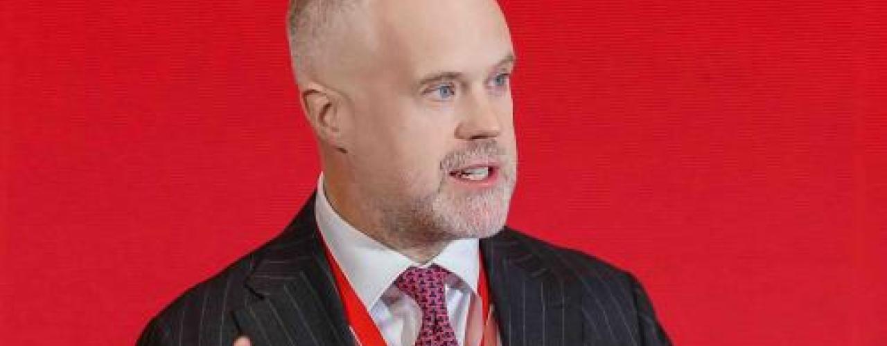 Cornell Arts & Sciences dean Peter Loewen speaks at the Cornell-China Forum in Shanghai November 2025