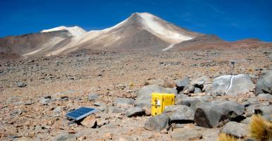 Uturuncu, located on the Andean Mountain range near Boliva’s border with Chile, has been ostensibly inactive for more than 250,000 years. (Sarah Doelger of the EarthScope Consortium, Inc./Provided)